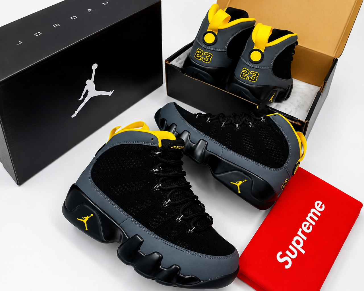 Black & yellow men’s sport sneakers